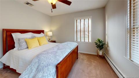 2nd Bedroom