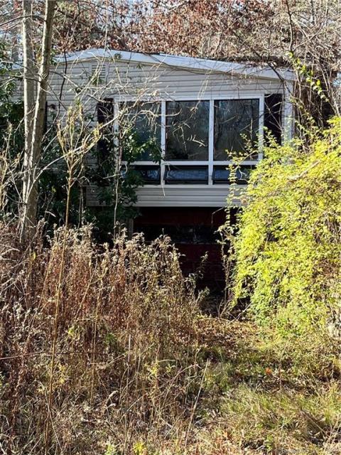 1 CAR UNDER THE HOUSE 1 CAR UNDER THE HOUSE