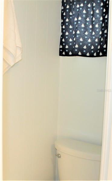 1/2 bath in guest bedroom. 1/2 bath in guest bedroom.