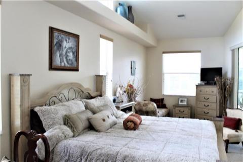 Luxurious Master Suite