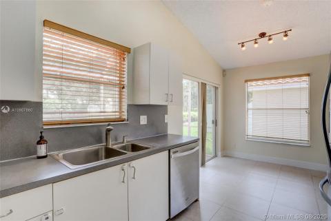 Listing picture 9