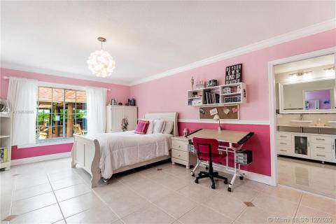 4th bedroom