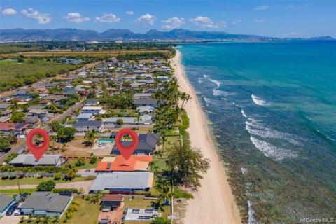 Long stretch of sandy beach along the coastline of Ewa Beach