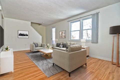 Listing picture 2