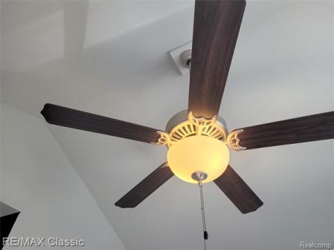 Ceiling Fan in 2 nd bedroom with vaulted ceilings
