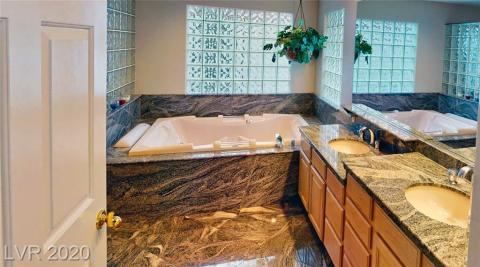 2nd-Bdrm-with-full-bath-upstairs