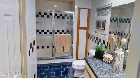 2nd-Bdrm-Bathroom-vanity