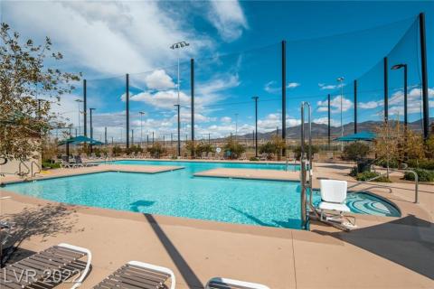 Community pool