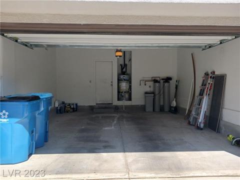 2 car garage