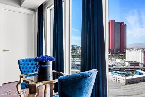 STRIP VIEW STRIP VIEW