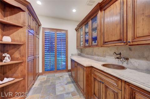 Listing picture 62