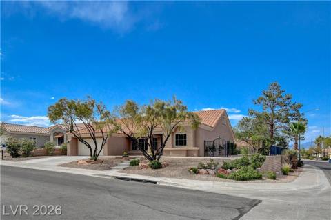 This charming residence features desert landscaping and a well-maintained exterior. This charming residence features desert landscaping and a well-maintained exterior.