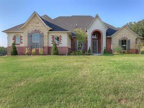 BEAUTIFUL HOME ON A CORNER LOT