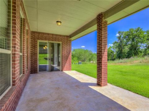 LARGE COVERED PATIO, FACES SOUTH
