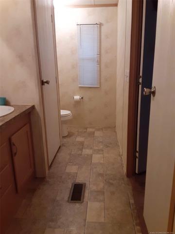 Trailer bath