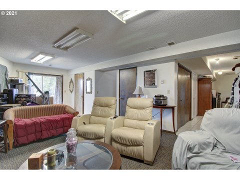 Listing picture 15