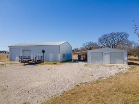 Fully insulated shops