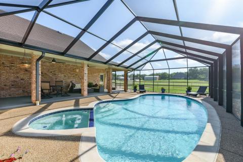 Another view of Florida room.