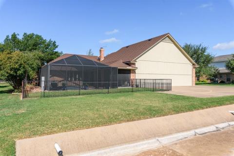 Roof replaced in 2020 with TEK high impact "Hurricane Shake" stone coated steel shingles.