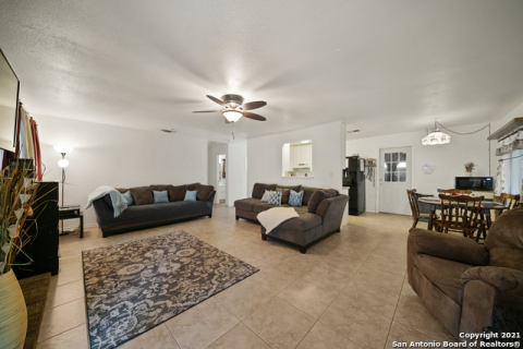 Listing picture 2