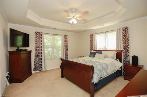 Second floor owner's suite with tray ceilings