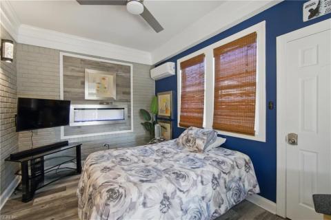 1st floor bonus room